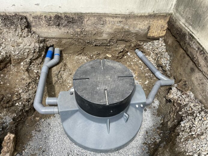 Bac dégraisseur à Séné