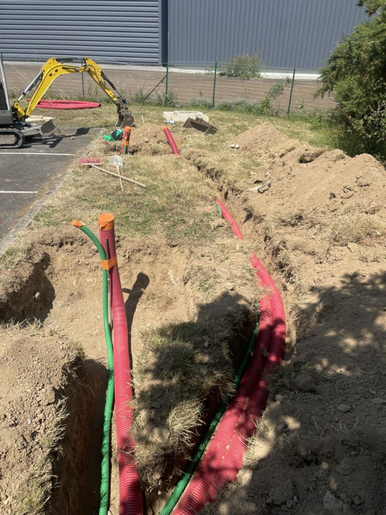 pose de réseau électrique