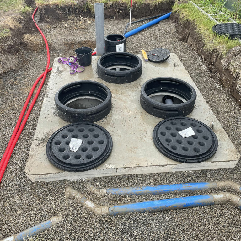 Réalisaton d'un chantier d'assainissement à Séné