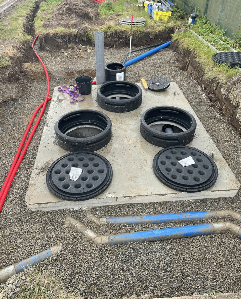 Réalisaton d'un chantier d'assainissement à Séné