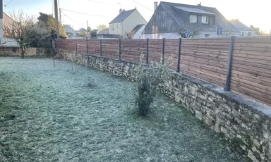 Muret et occultants bois à Séné