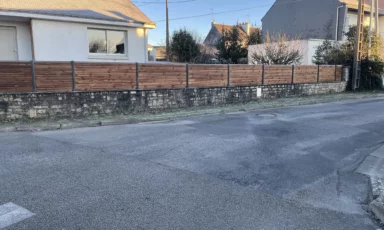 Muret et occultants bois à Séné