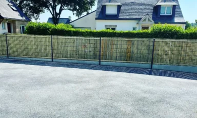 Clôture rigide et occultant bois à Theix